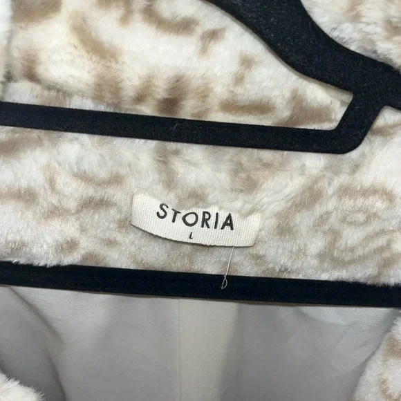 Storia Cheetah Jacket - Picture 3 of 4